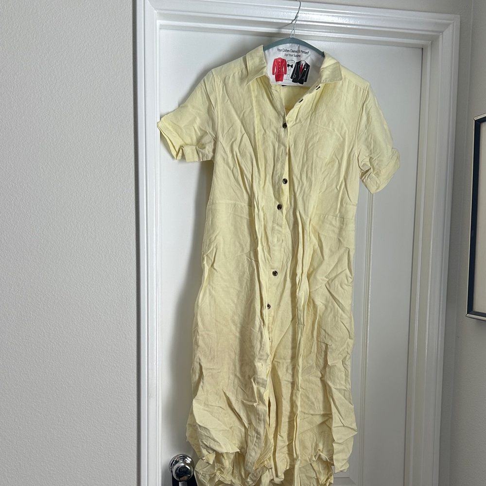 Ann Taylor Light Yellow Midi Dress